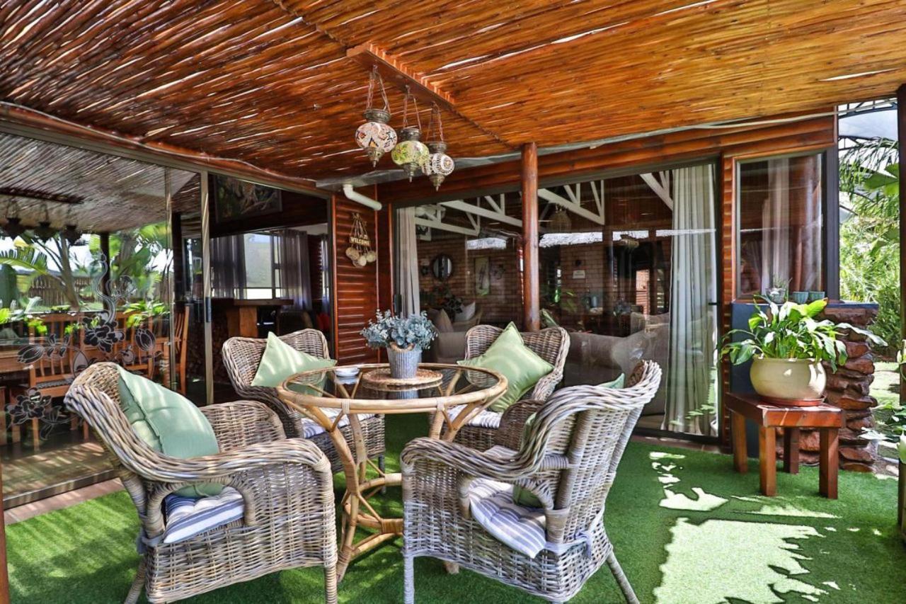 ג'ורג' The Owls Inn Country Villa'S מראה חיצוני תמונה